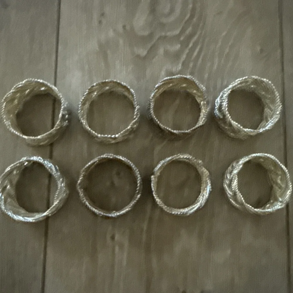 8 Napkin Ring Metal Braided Set of 8 Silver‎ Plate Swirl Ridged Edge 1.75